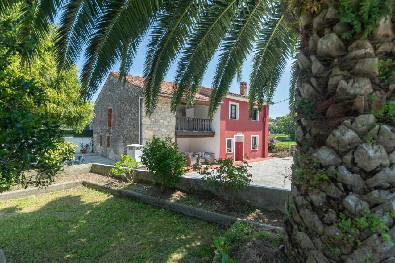 Casa La Venta De Pedro Villa Ribadesella Exterior photo